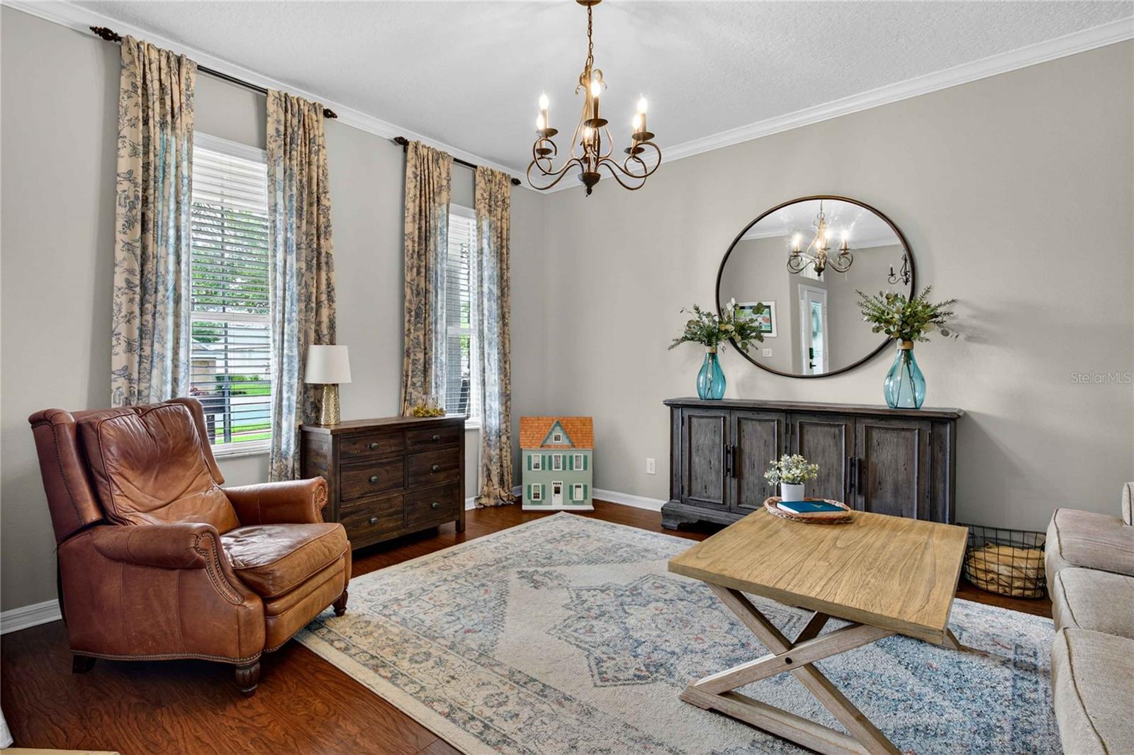 BLUE LAKE ESTATES - Residential
