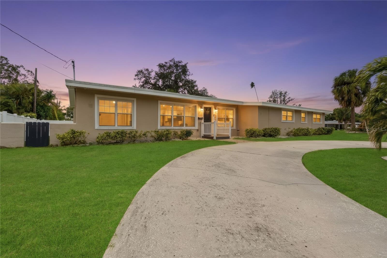 SHIRLEY MANOR SUB - Residential
