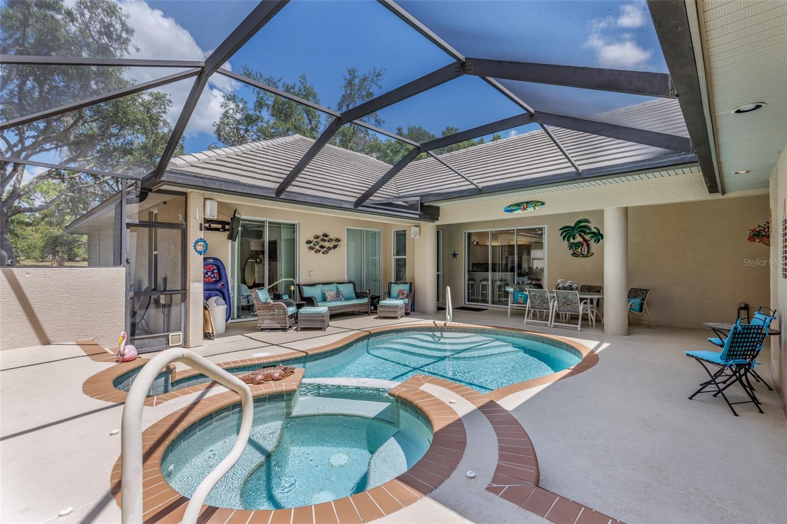 BLACK DIAMOND RANCH - Residential