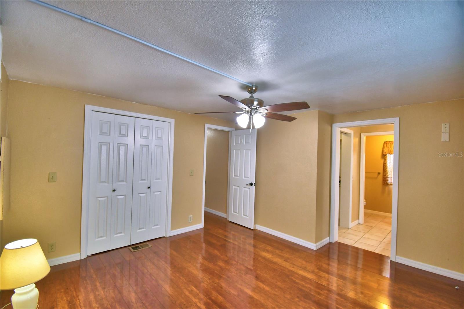 ARIANA SHORES MHP - Residential
