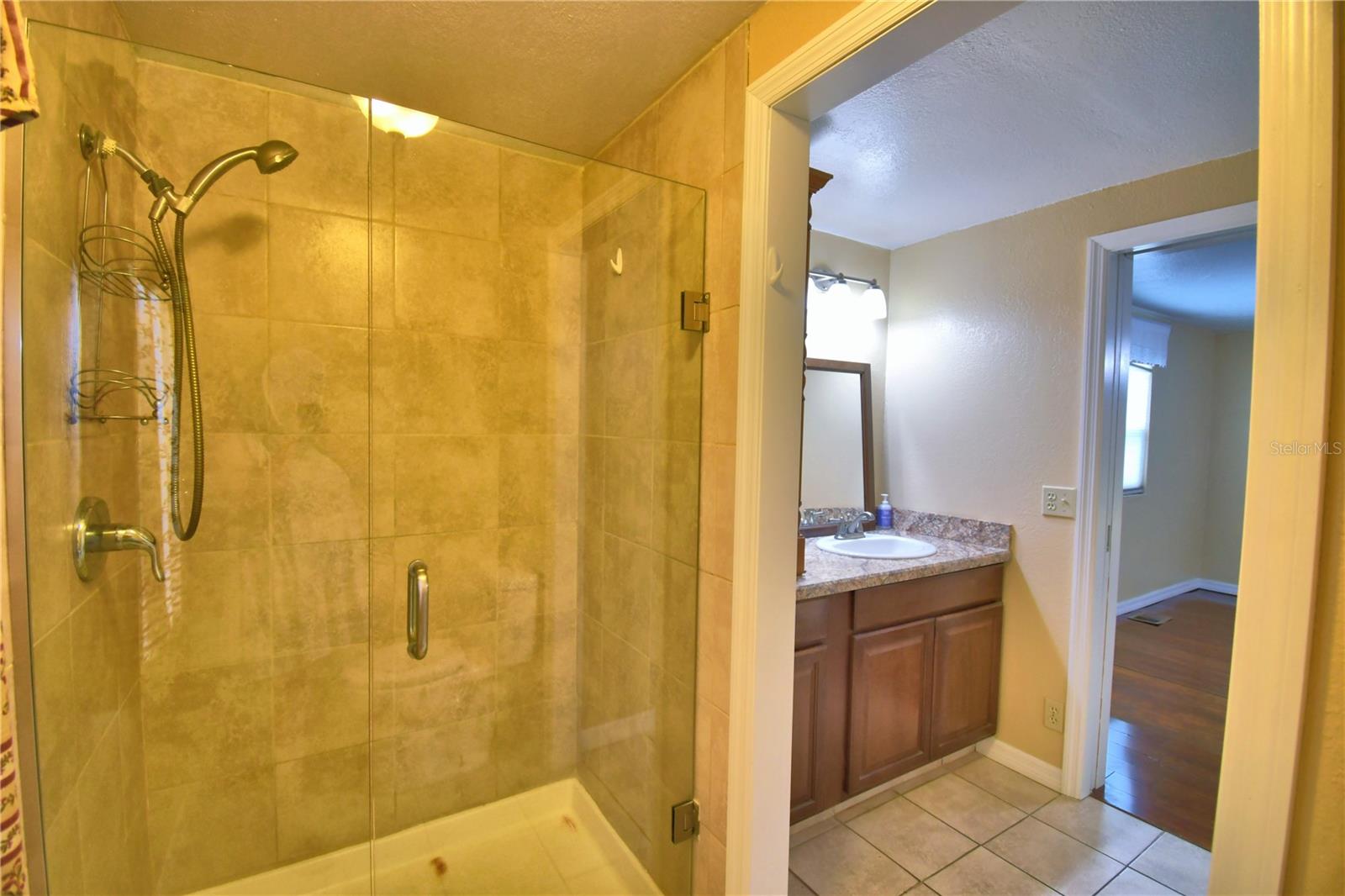 ARIANA SHORES MHP - Residential