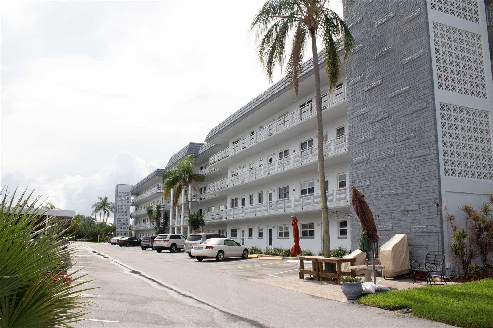 TOWN SHORES OF GULFPORT - Residential