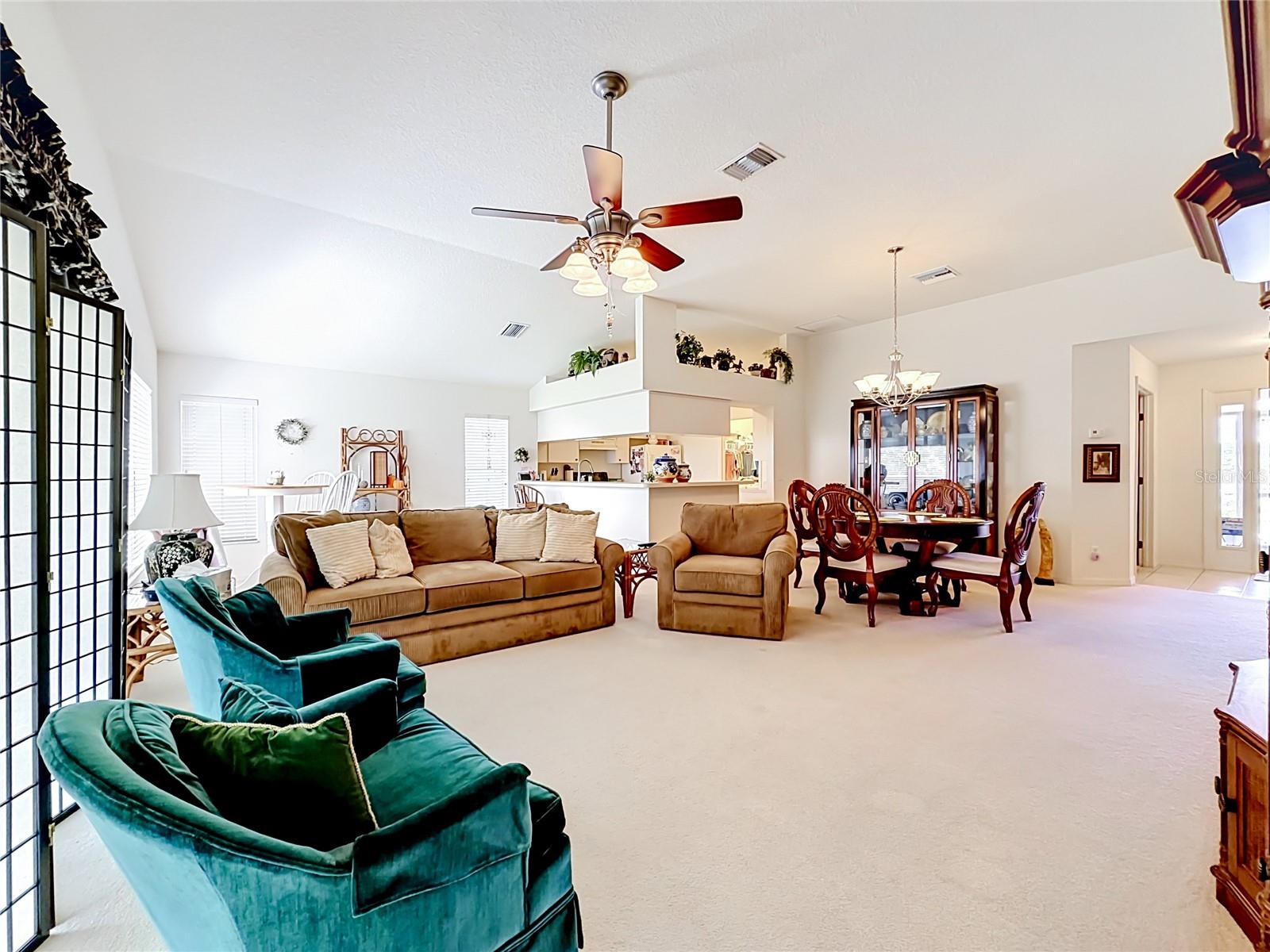 ARBOR LAKES - Residential