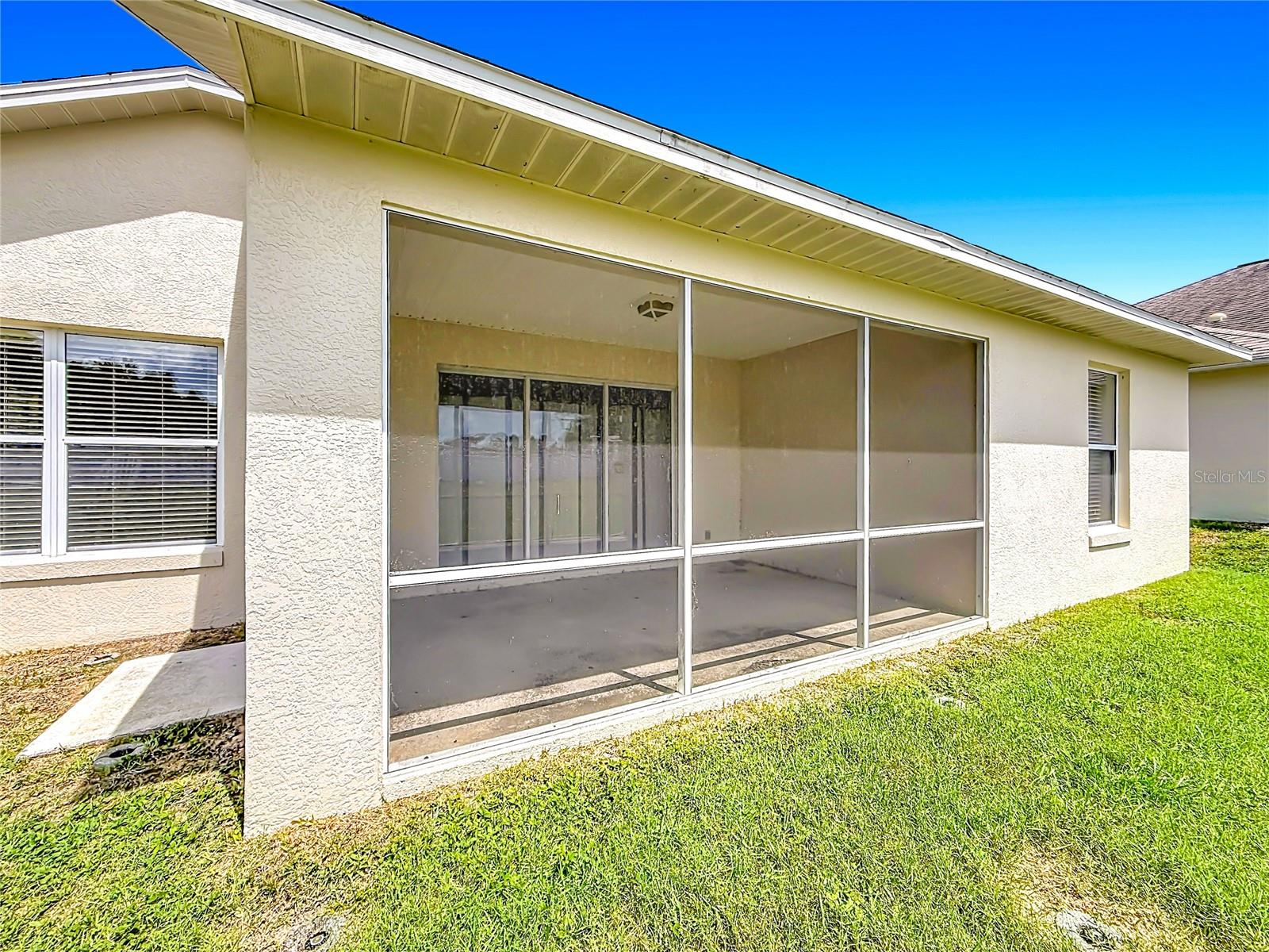ARBOR LAKES - Residential