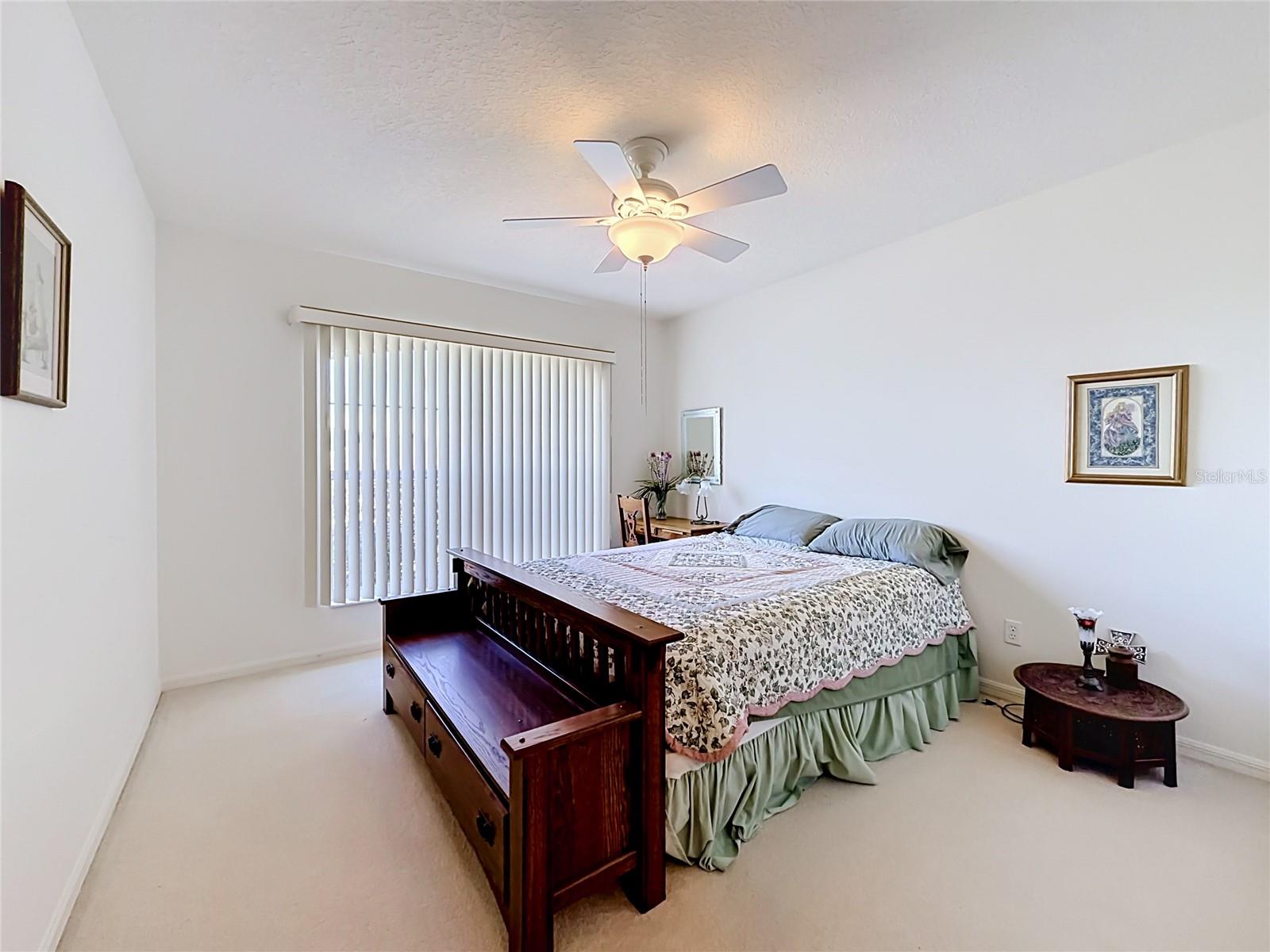 ARBOR LAKES - Residential