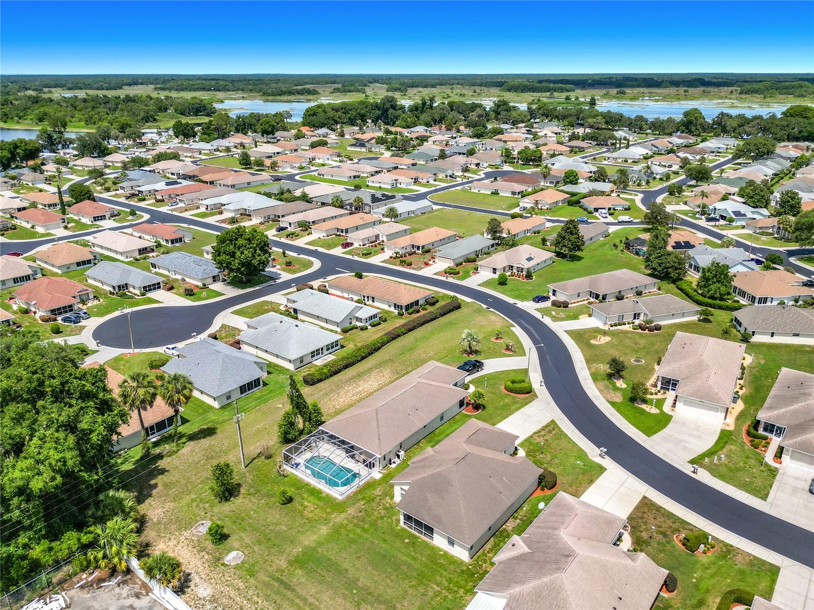 ARBOR LAKES - Residential