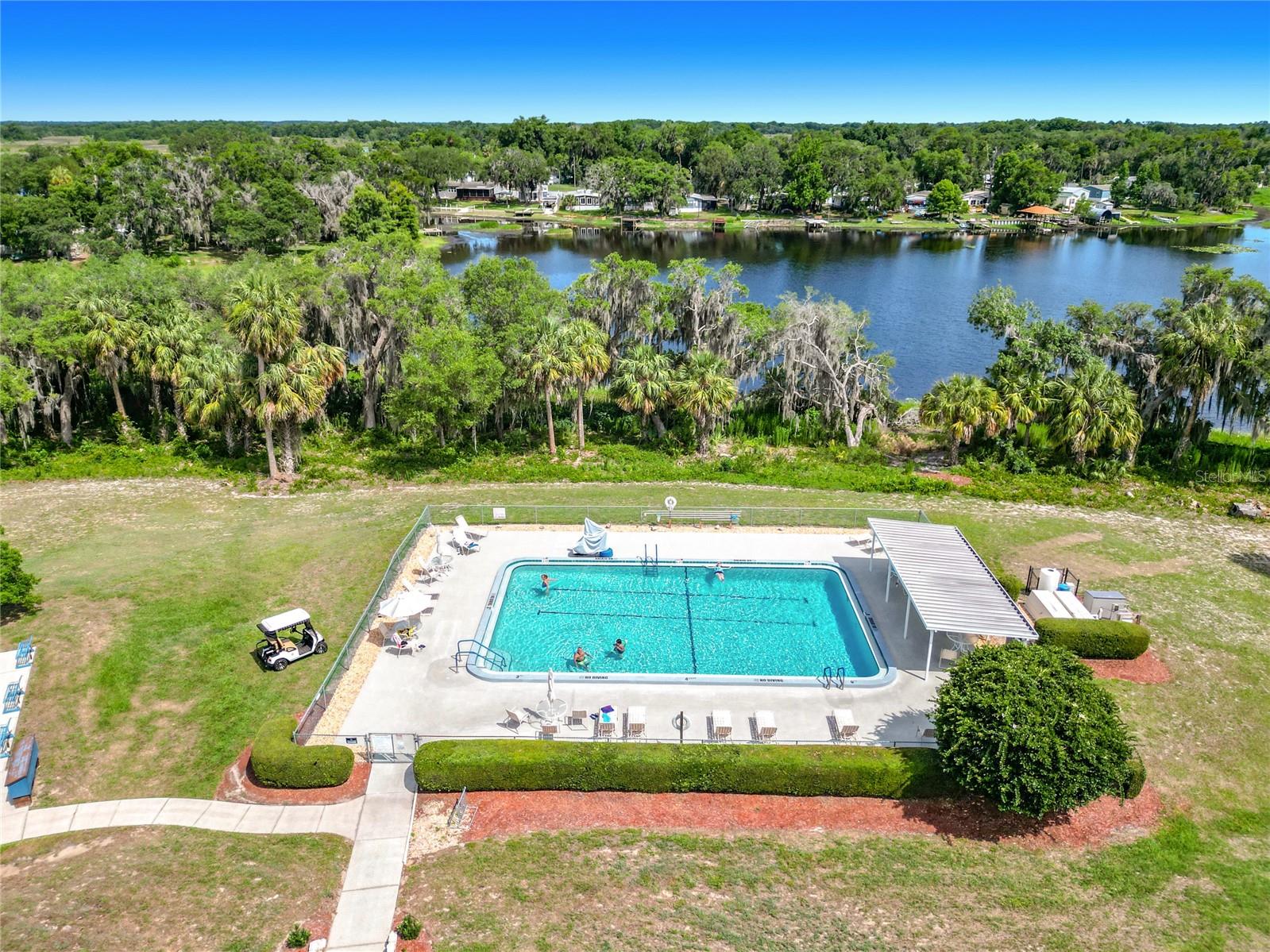 ARBOR LAKES - Residential
