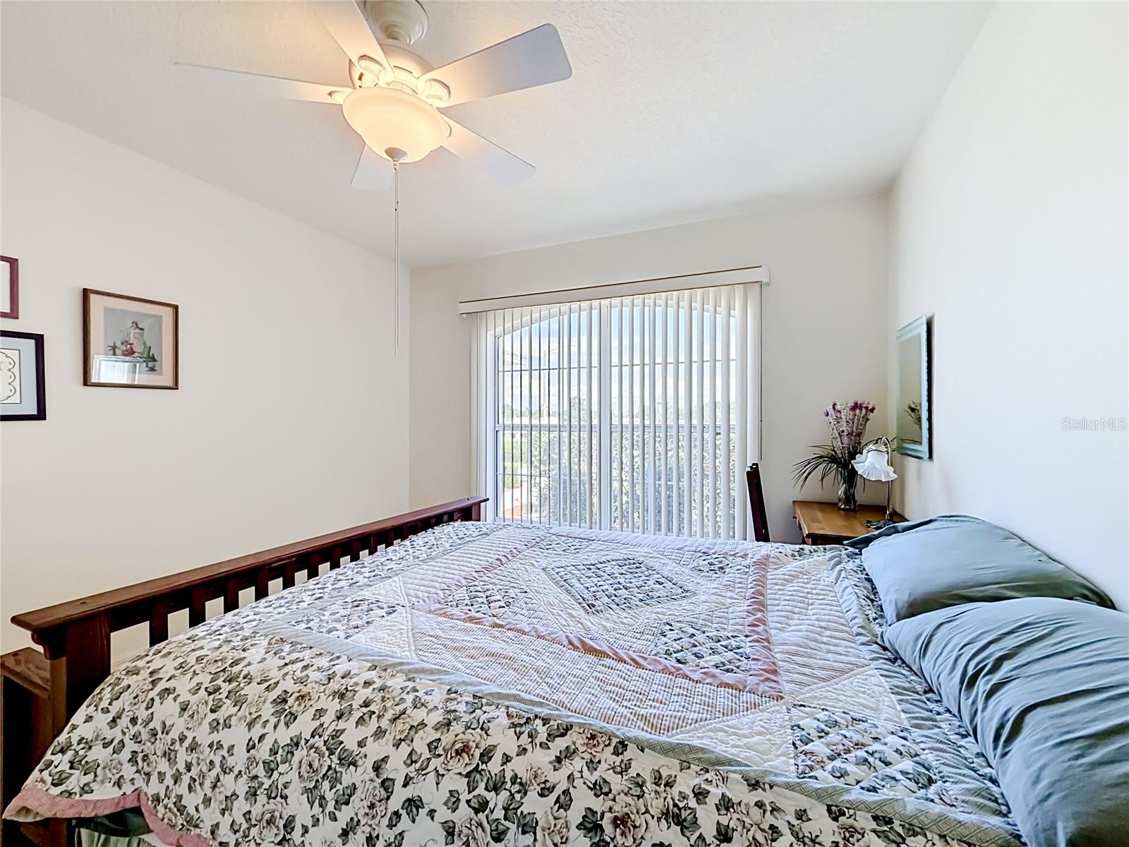 ARBOR LAKES - Residential