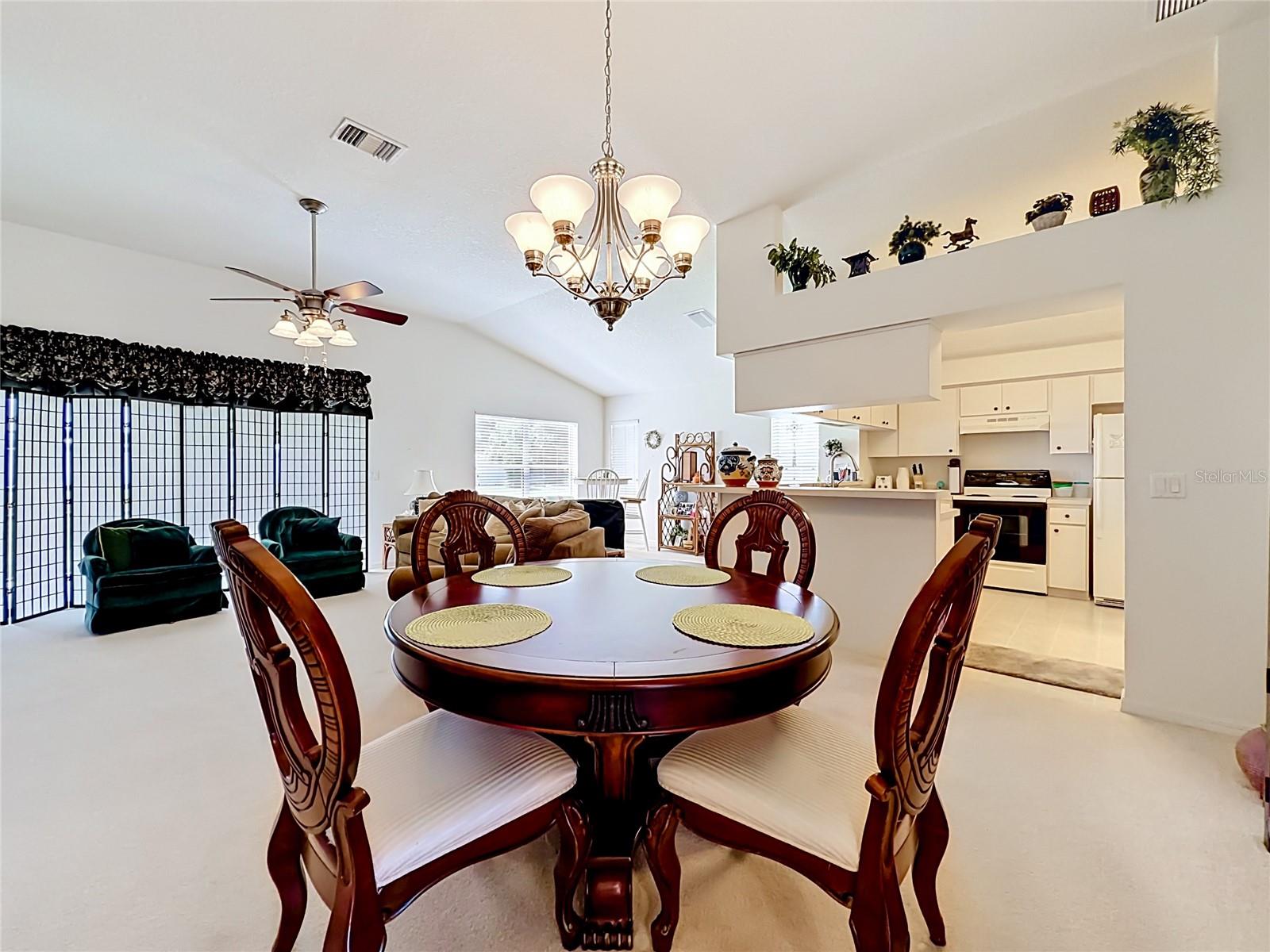 ARBOR LAKES - Residential