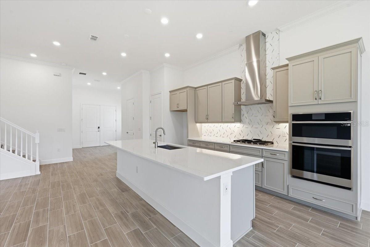 MARISOL POINTE - Residential