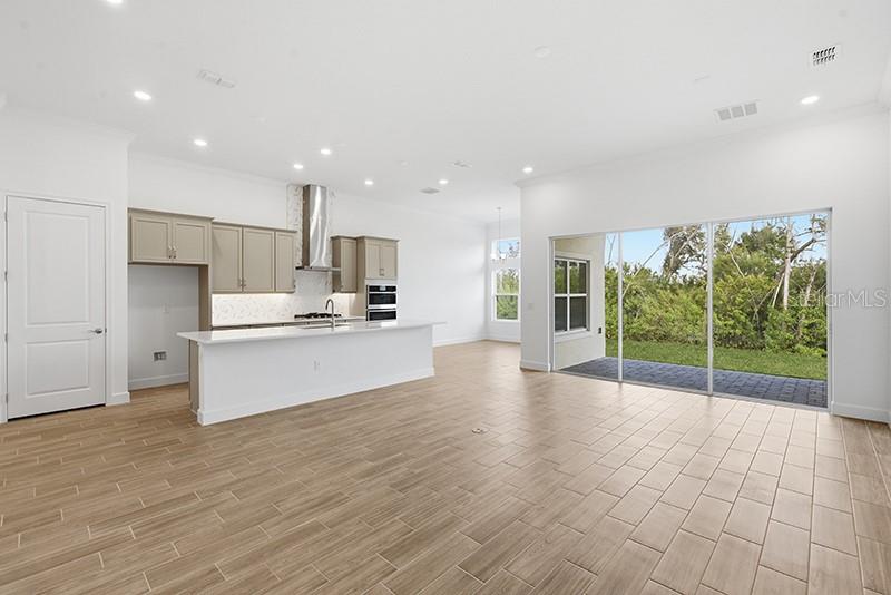 MARISOL POINTE - Residential