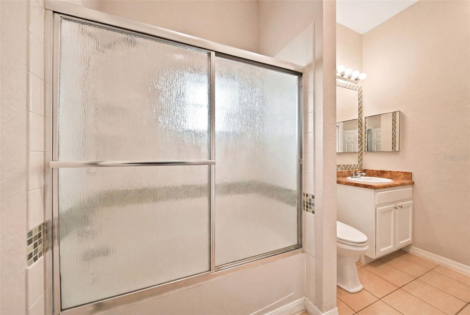 CARIBE COVE CONDO PH 2 - Residential