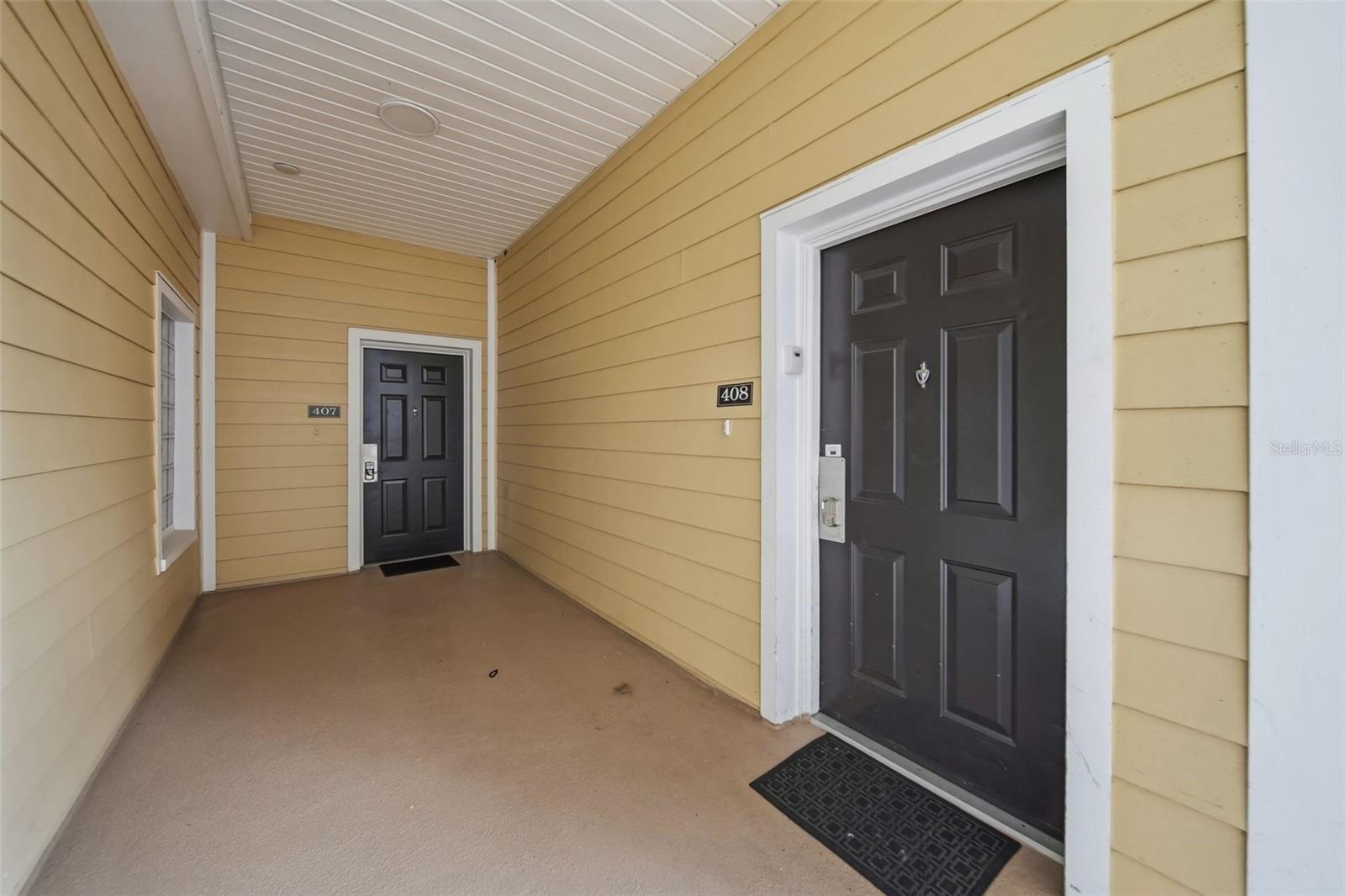 CARIBE COVE CONDO PH 2 - Residential