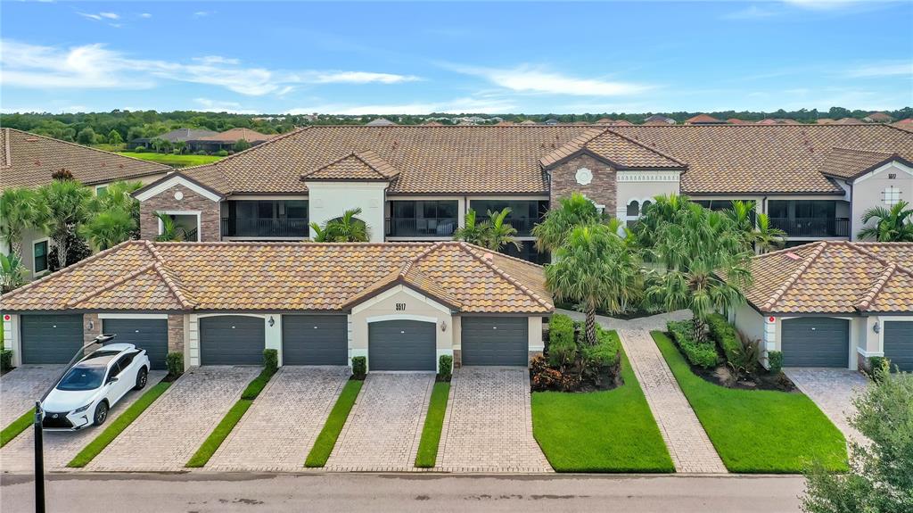 VERANDA IL/LAKEWOOD NATIONAL A - Residential Lease