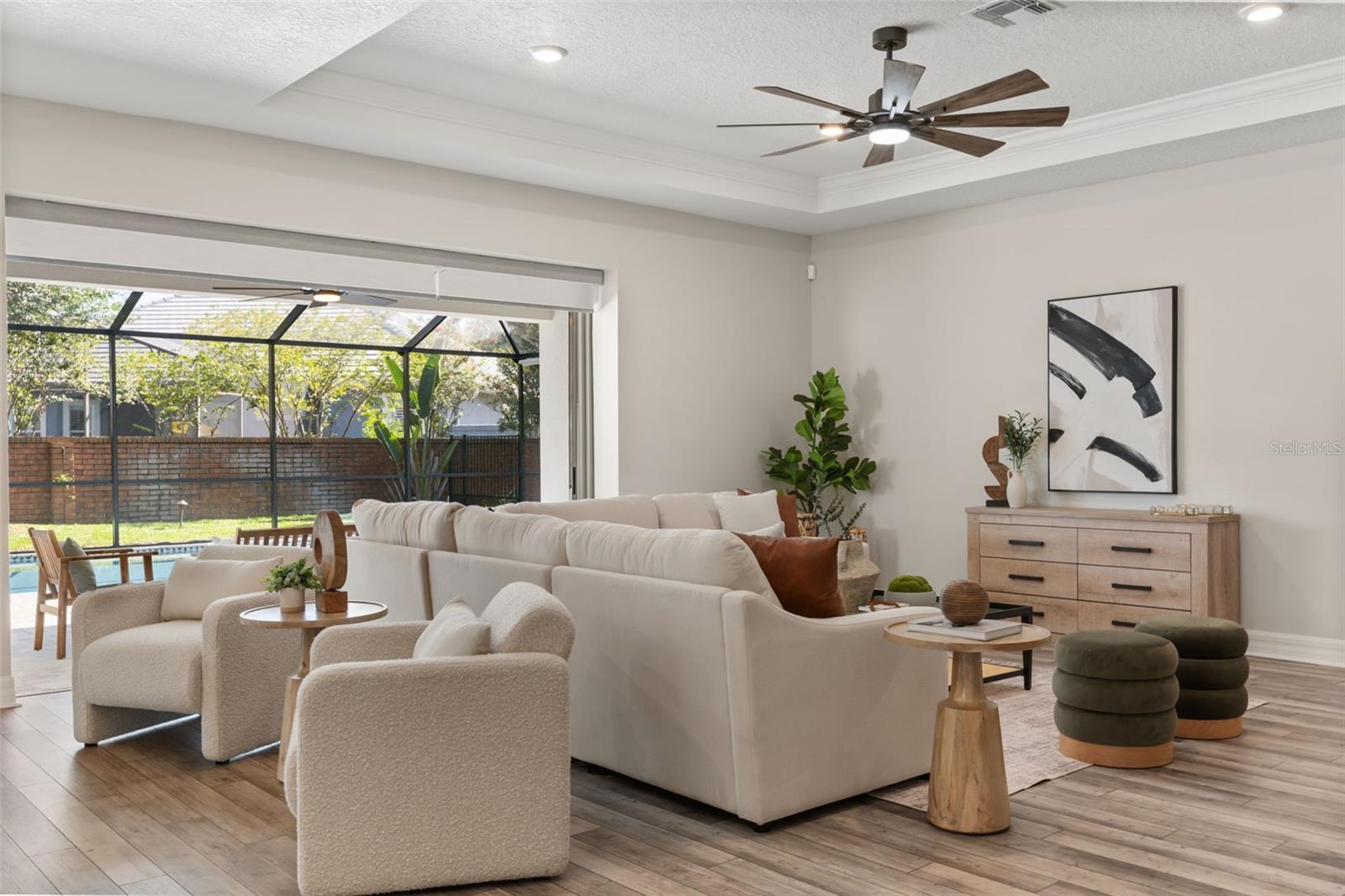 PHILLIPS GROVE - Residential