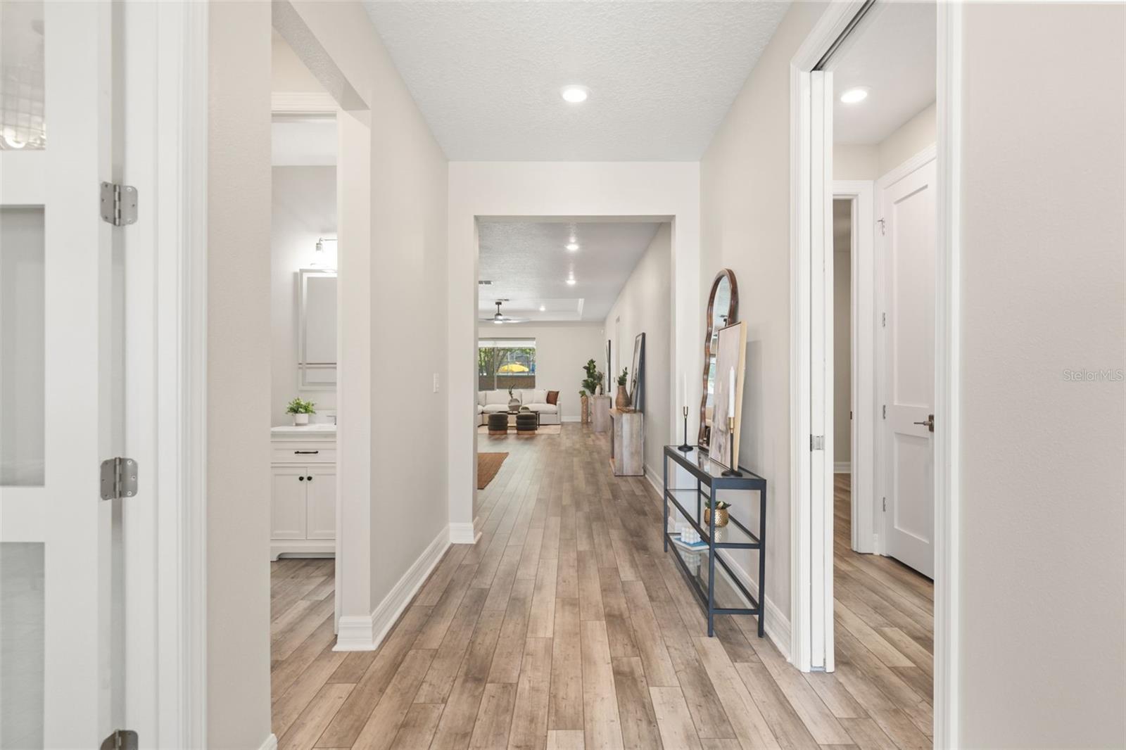 PHILLIPS GROVE - Residential