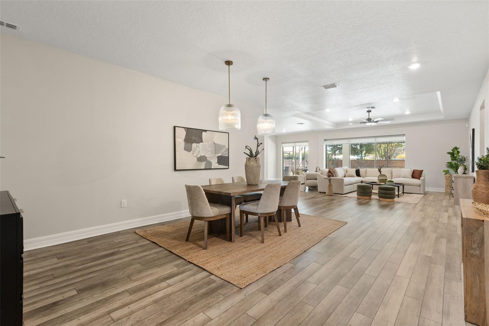 PHILLIPS GROVE - Residential