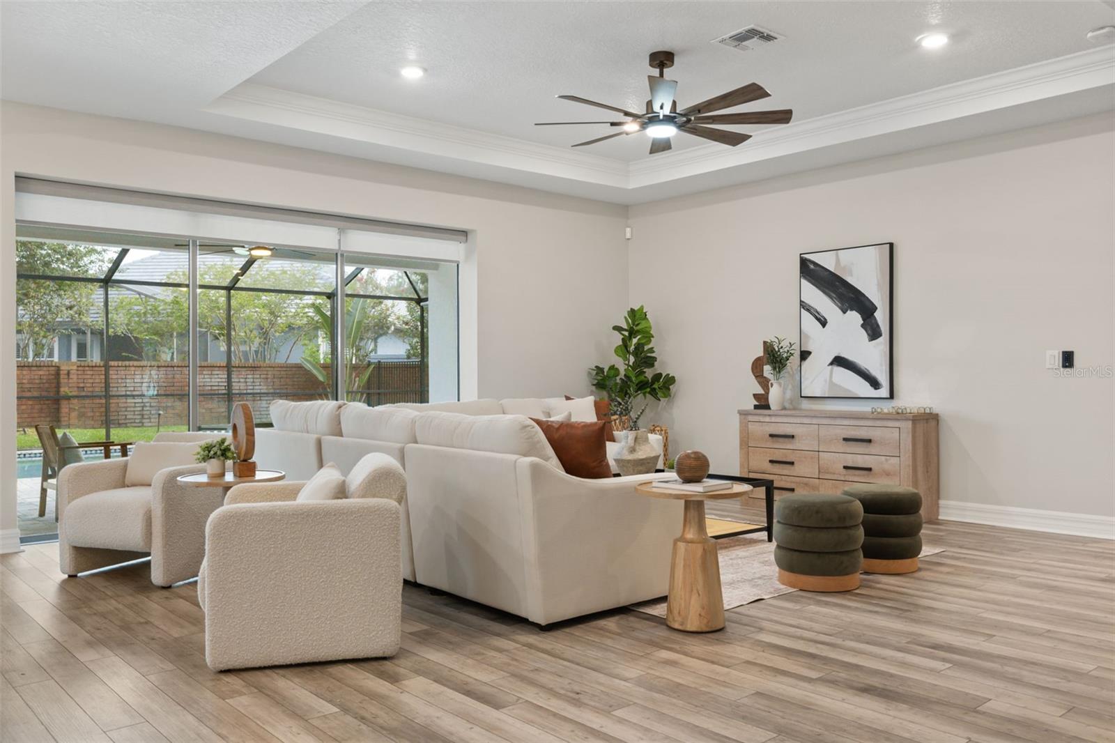 PHILLIPS GROVE - Residential