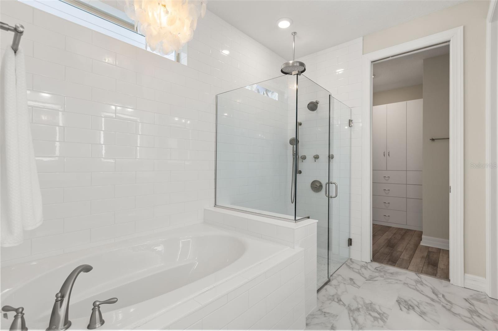 PHILLIPS GROVE - Residential