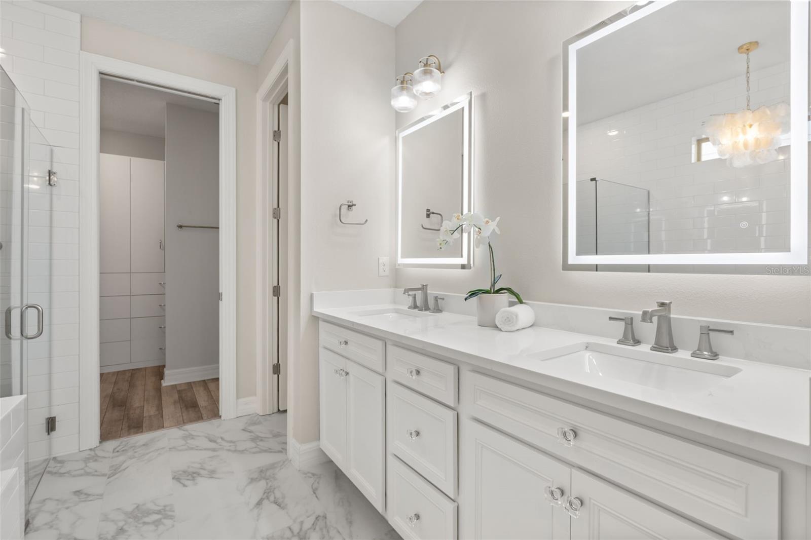 PHILLIPS GROVE - Residential