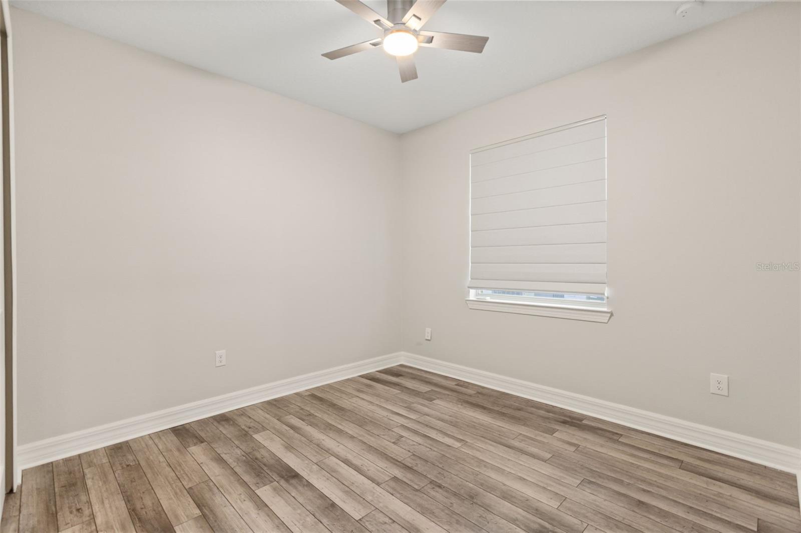 PHILLIPS GROVE - Residential