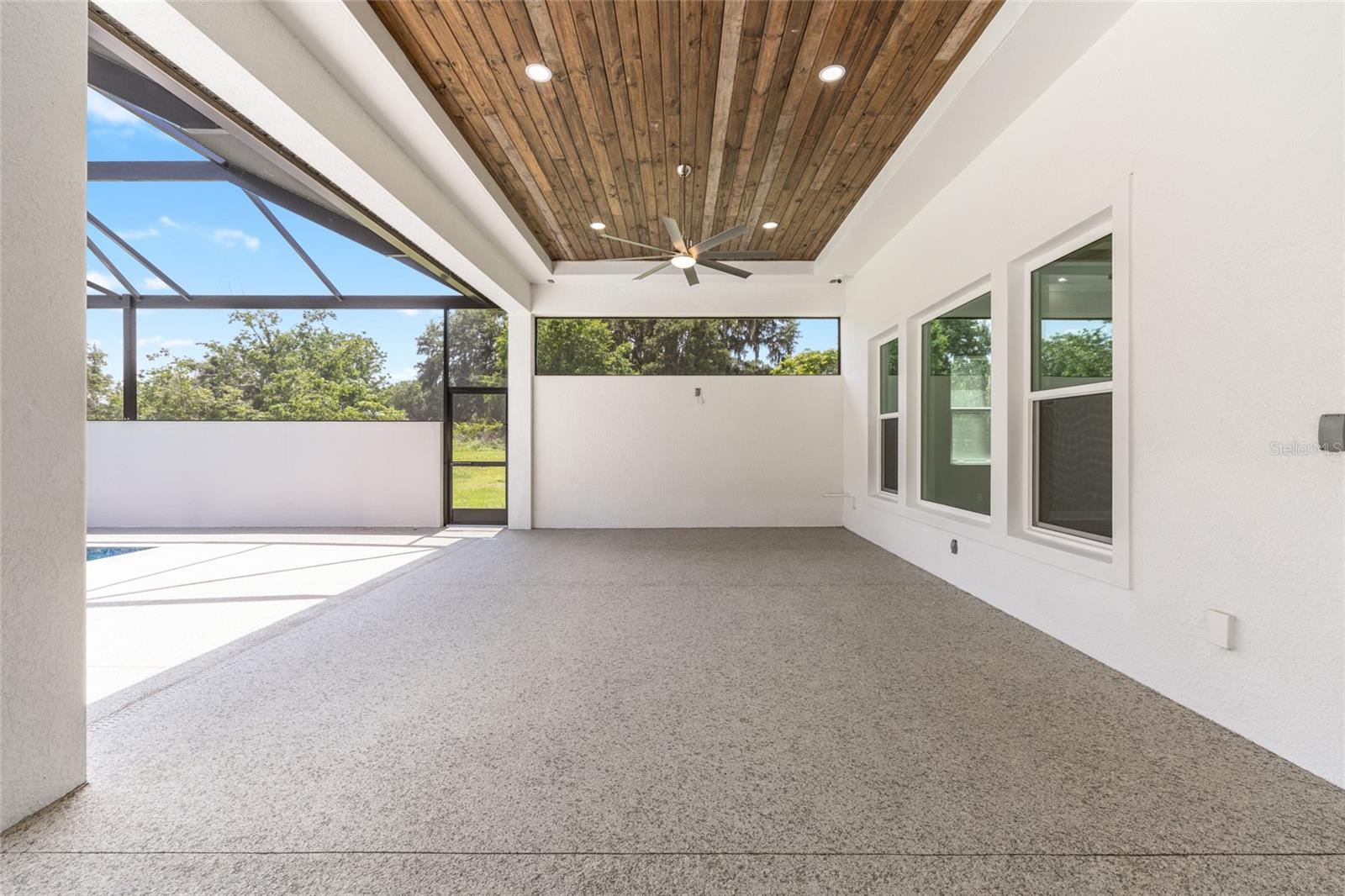 TURNING HAWK RANCH - Residential