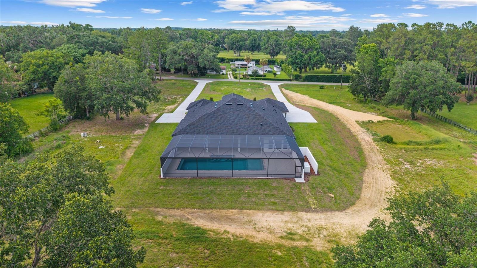 TURNING HAWK RANCH - Residential