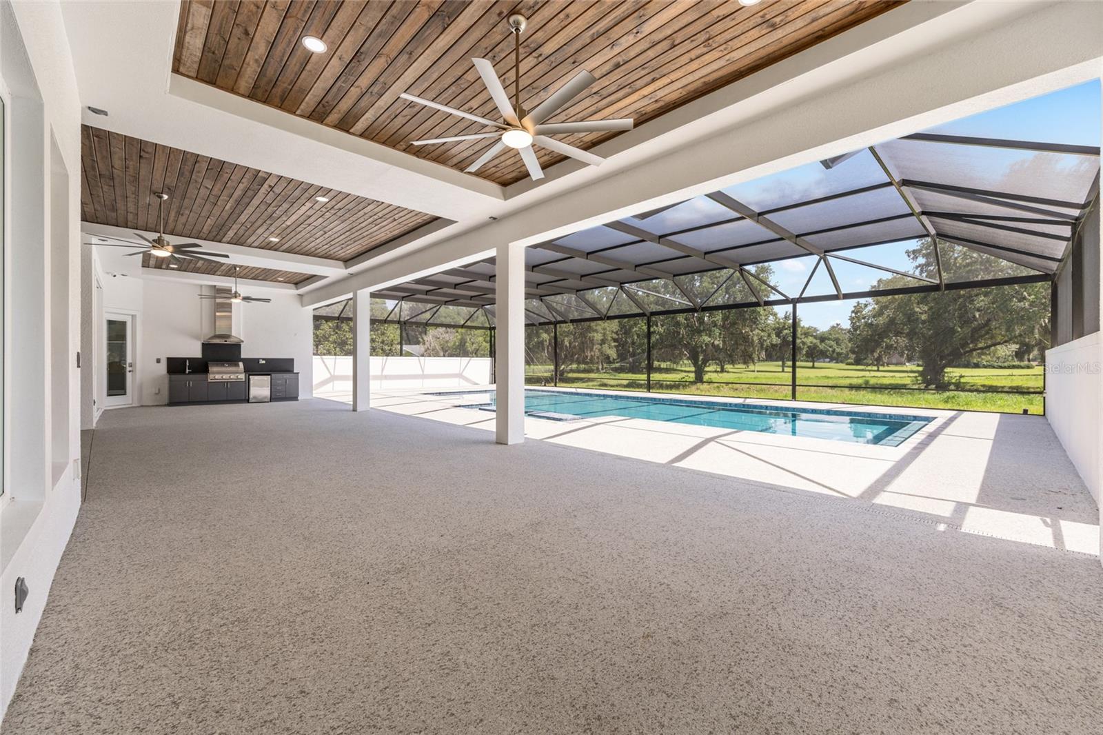 TURNING HAWK RANCH - Residential