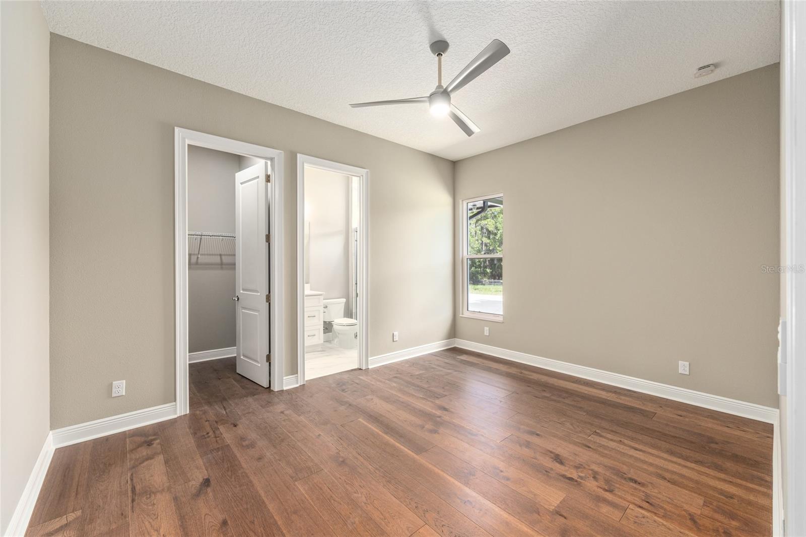 TURNING HAWK RANCH - Residential