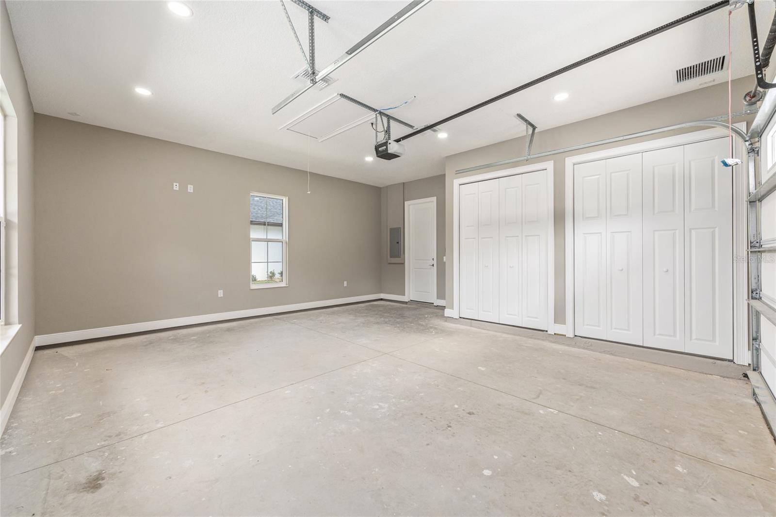 TURNING HAWK RANCH - Residential