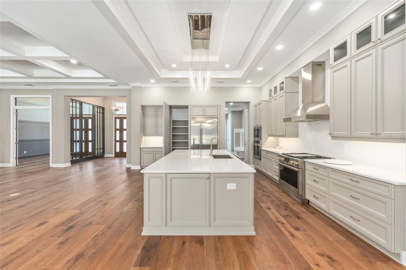 TURNING HAWK RANCH - Residential