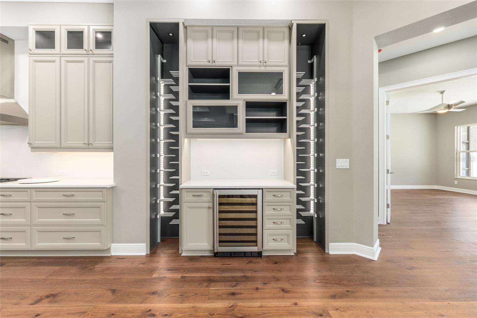 TURNING HAWK RANCH - Residential