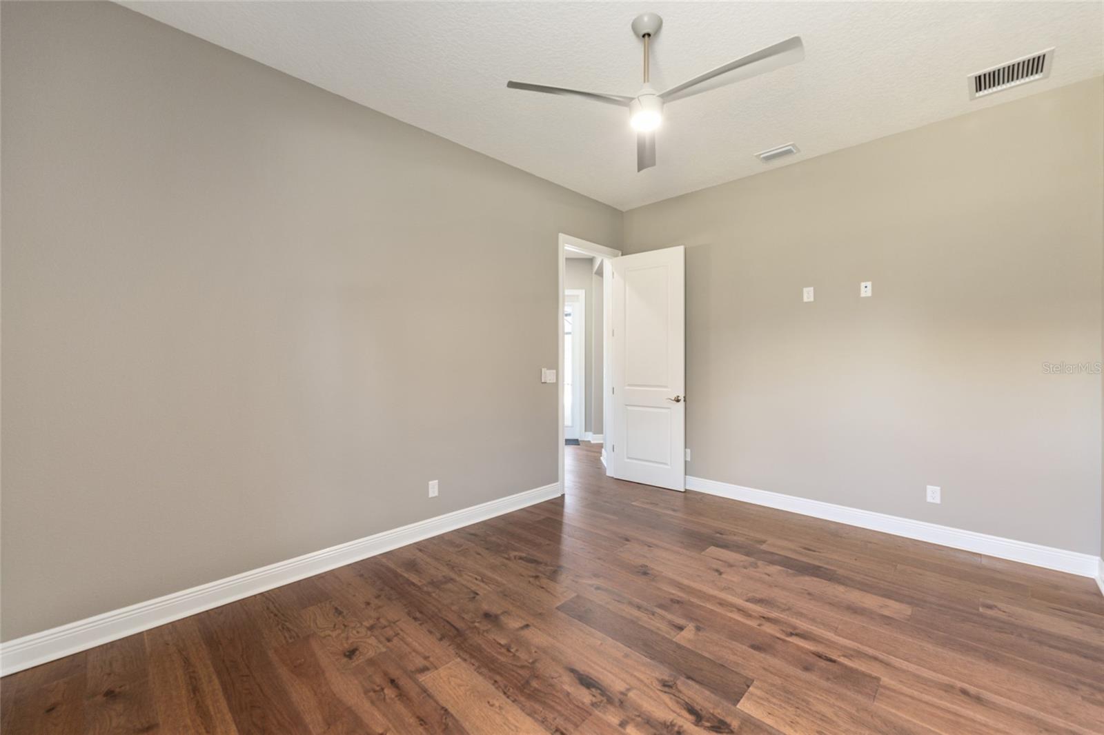 TURNING HAWK RANCH - Residential