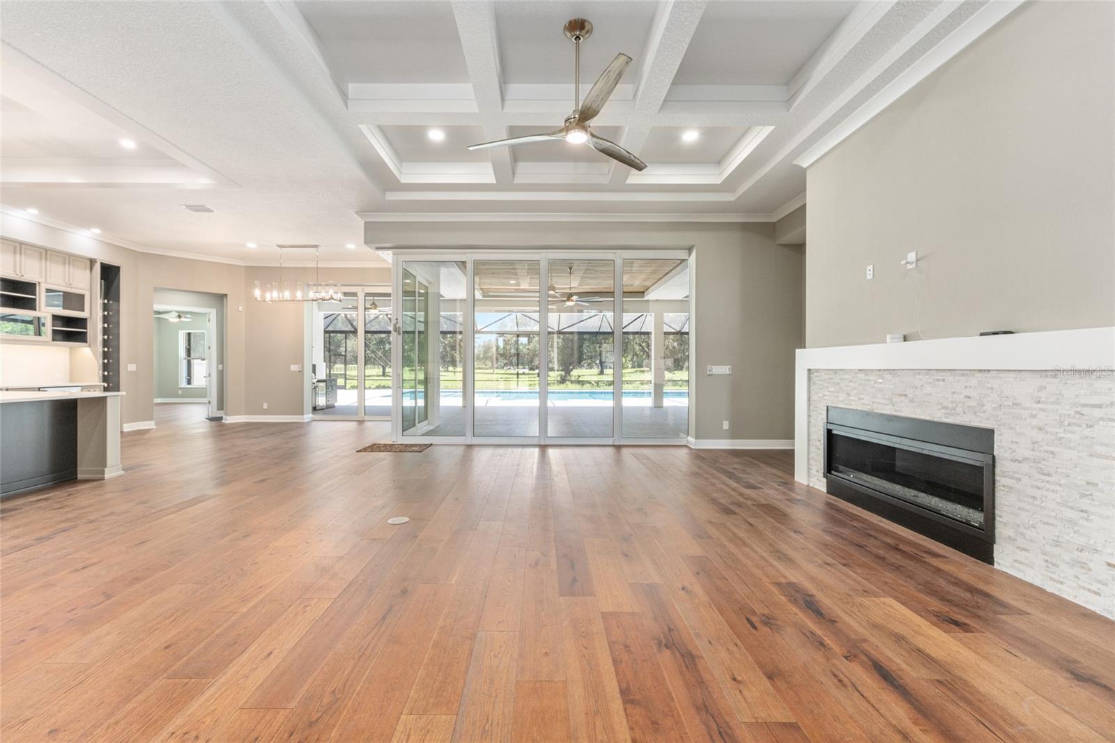TURNING HAWK RANCH - Residential
