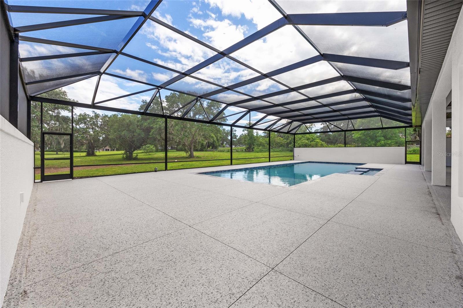 TURNING HAWK RANCH - Residential