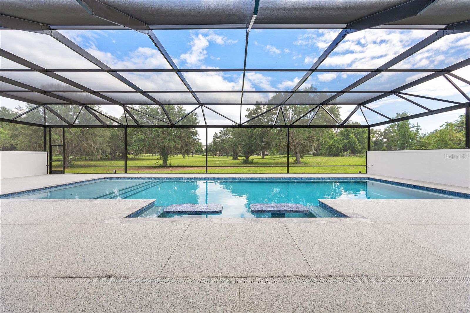 TURNING HAWK RANCH - Residential