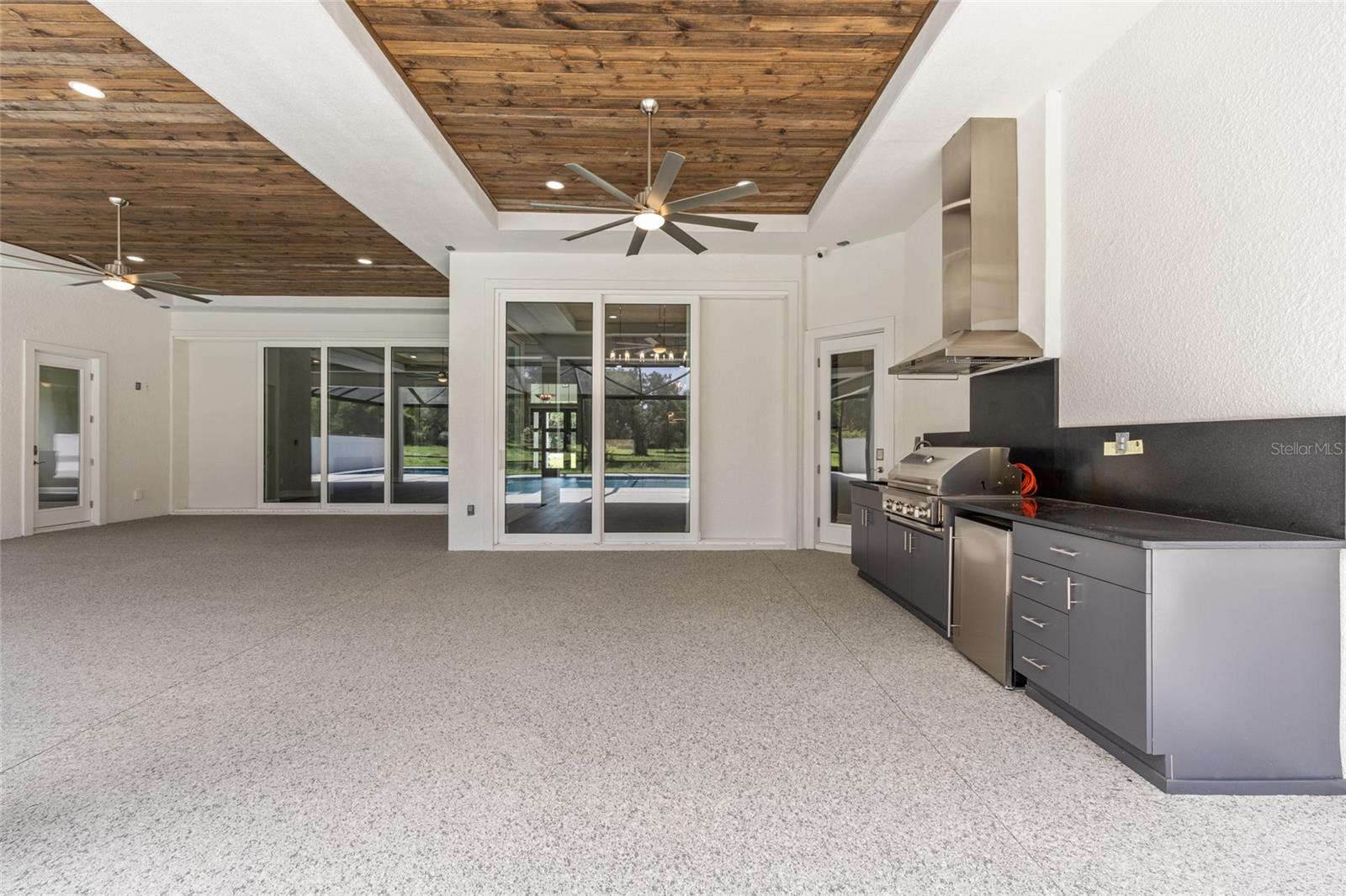 TURNING HAWK RANCH - Residential