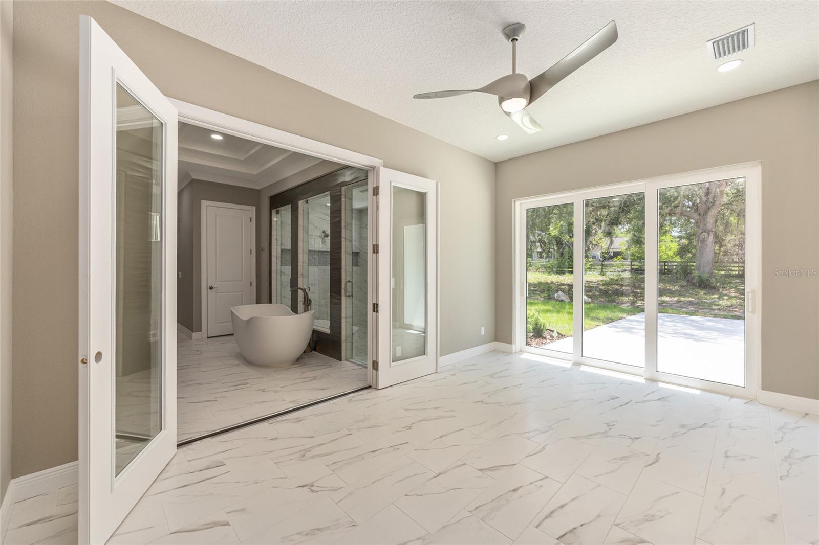 TURNING HAWK RANCH - Residential