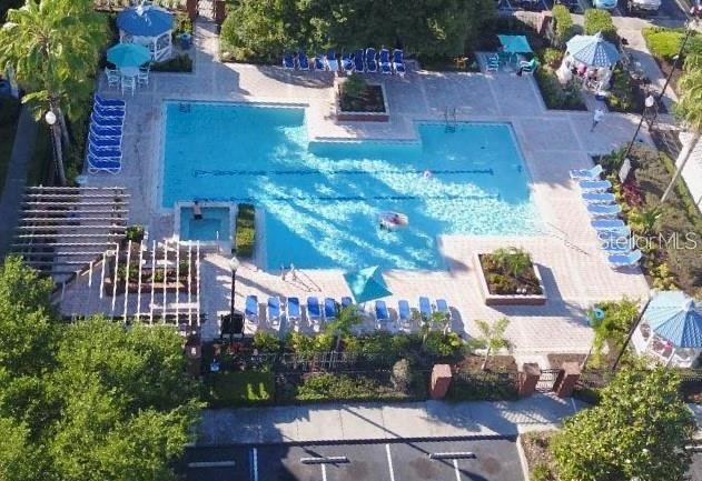 HAMPTONS/METROWEST - Residential Lease