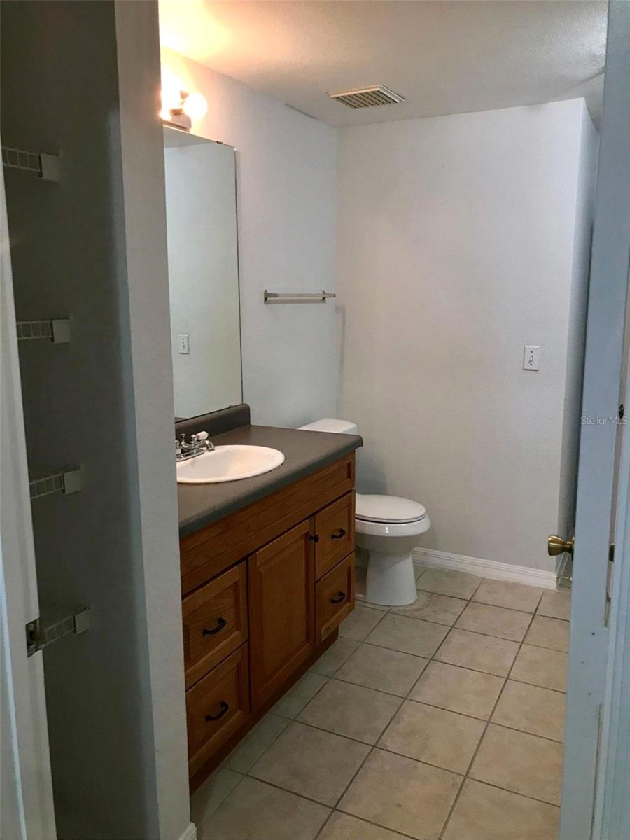 HAMPTONS/METROWEST - Residential Lease