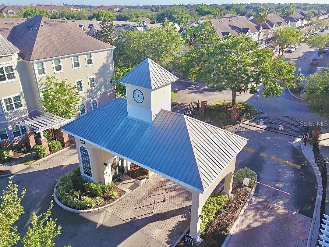 HAMPTONS/METROWEST - Residential Lease