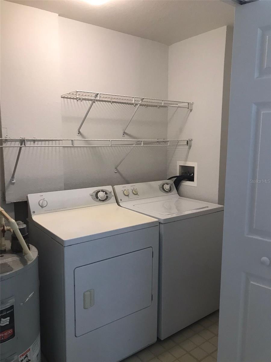 HAMPTONS/METROWEST - Residential Lease
