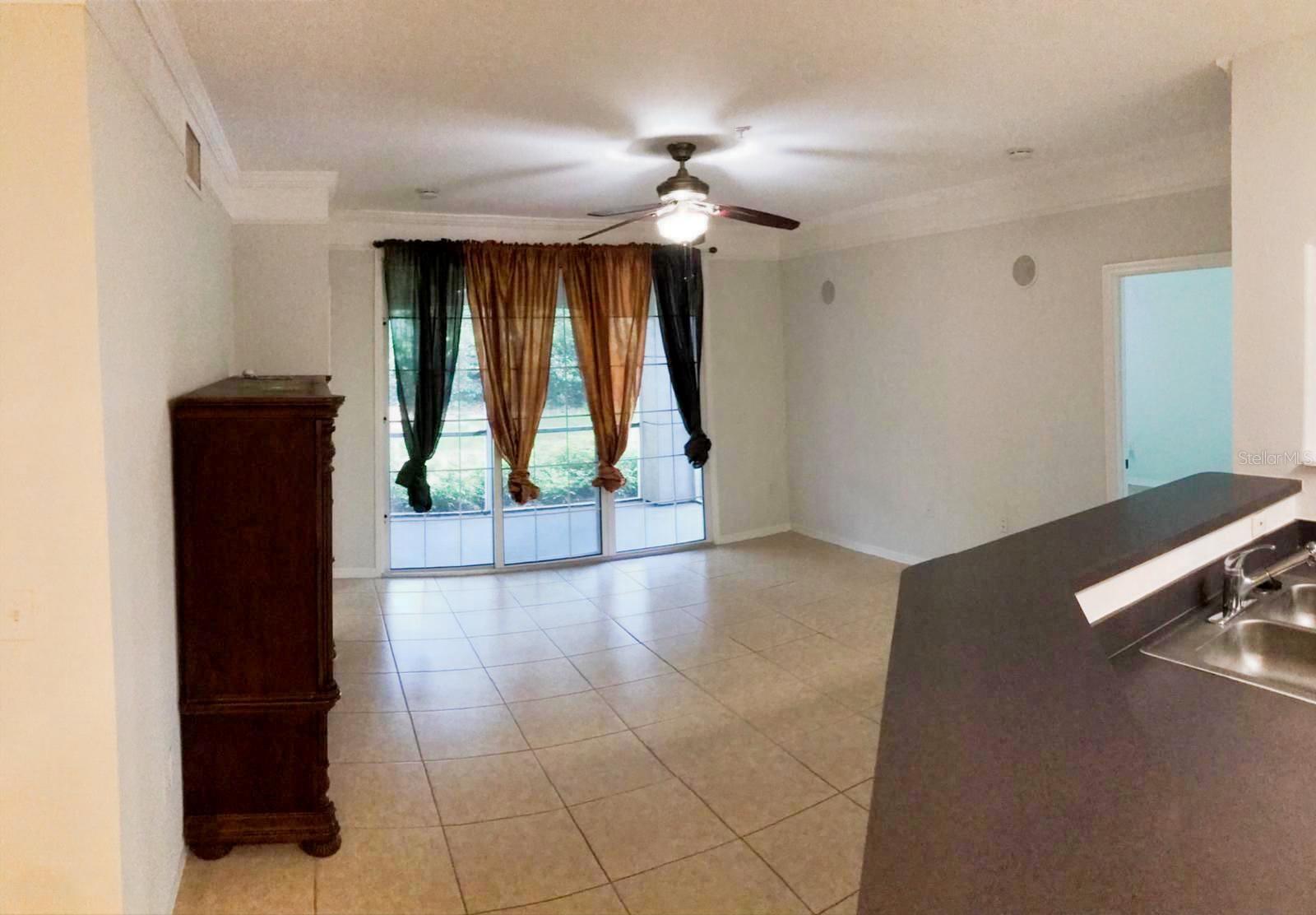 HAMPTONS/METROWEST - Residential Lease
