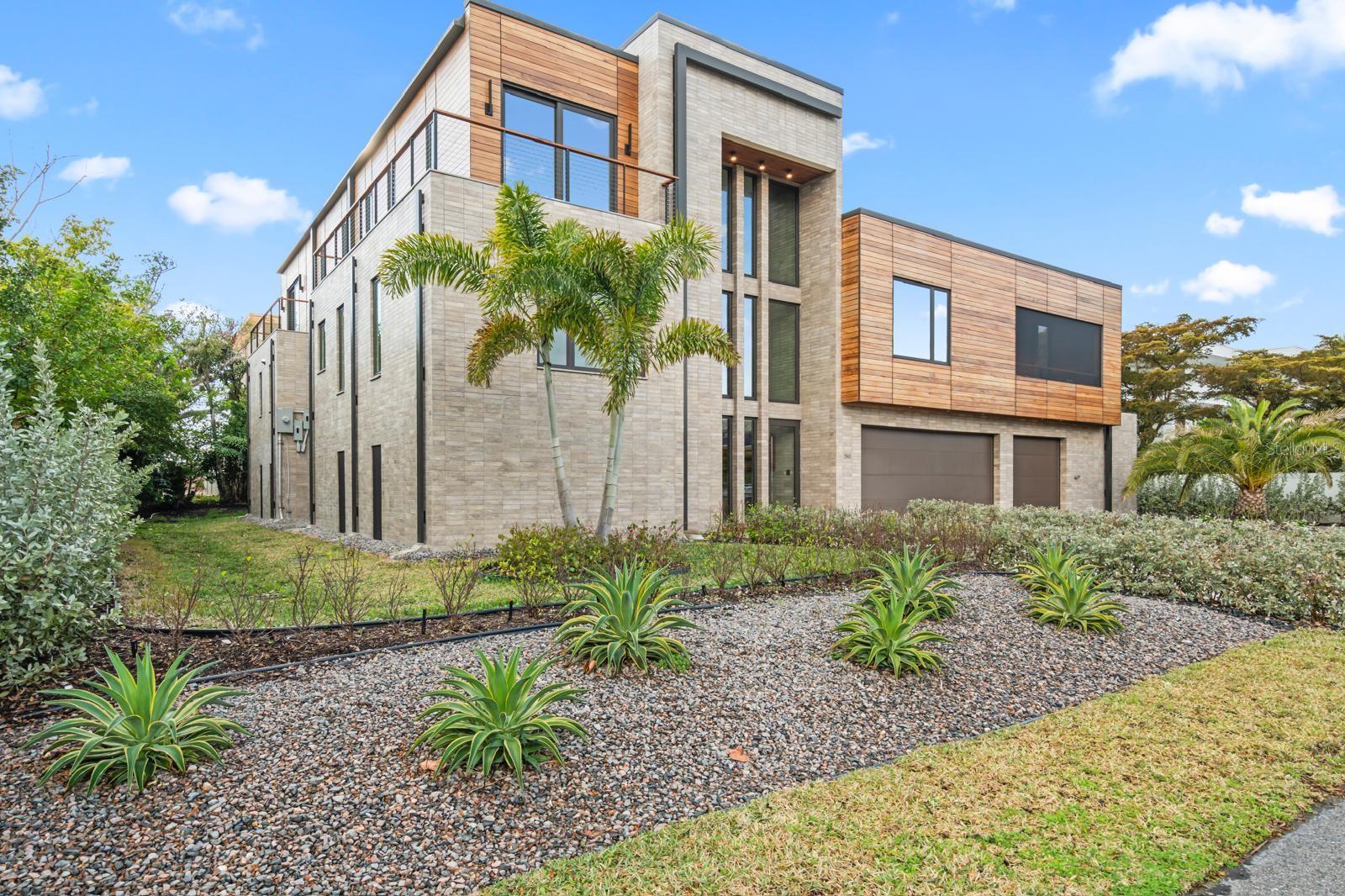COQUINA BEACH - Residential