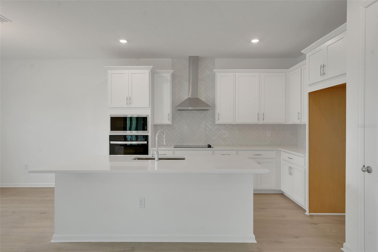 CROSSROADS AT KELLY PARK - Residential