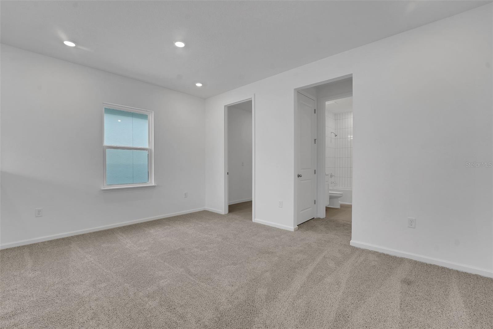 CROSSROADS AT KELLY PARK - Residential