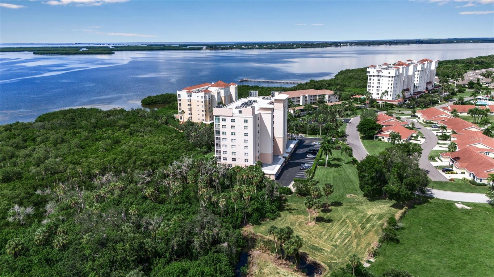 THE ESTUARIES II - Residential