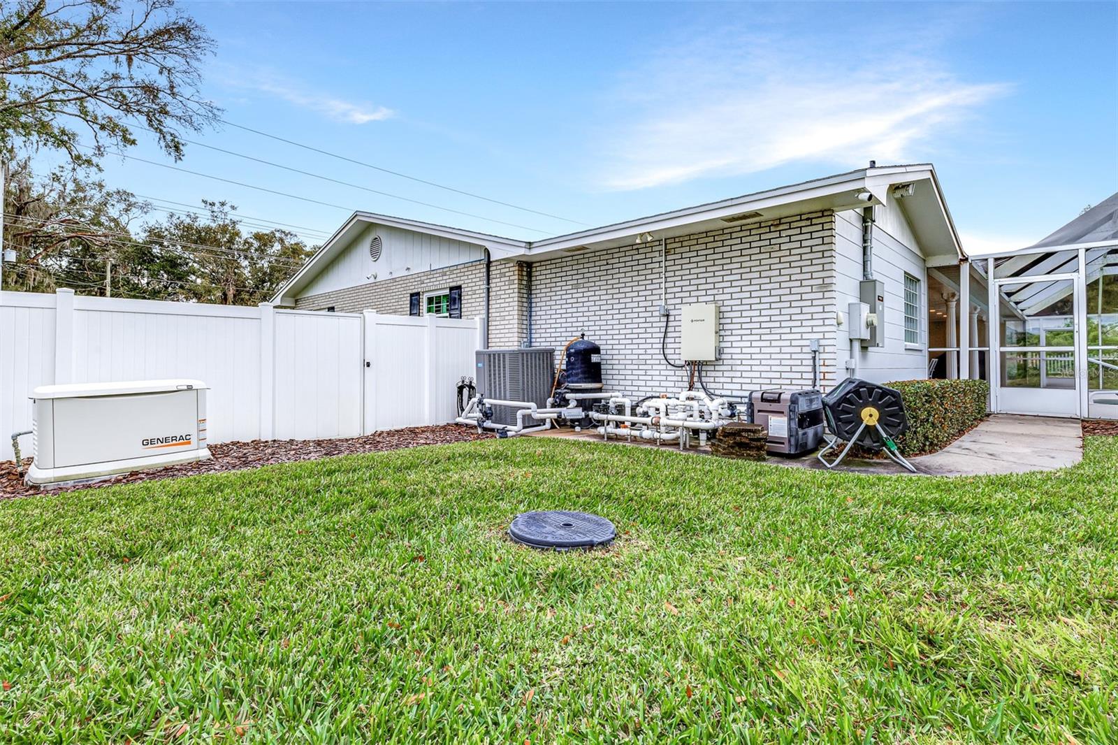 MCCLELLAND ACRES #21 - Residential