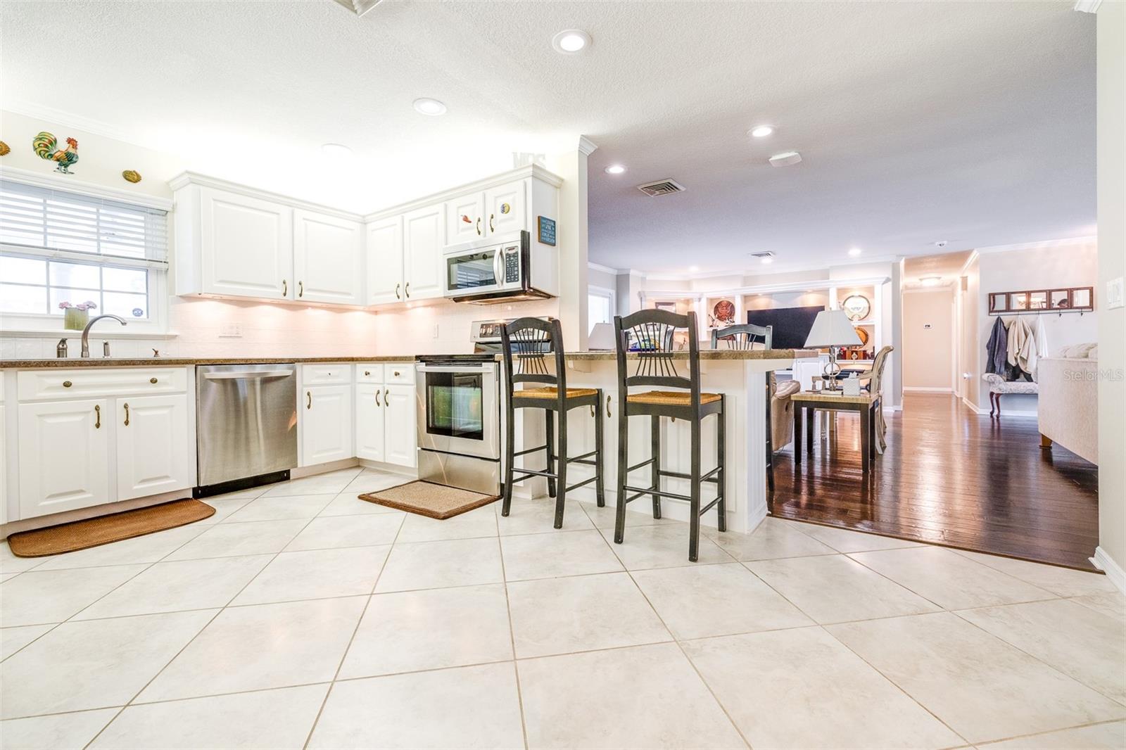 MCCLELLAND ACRES #21 - Residential