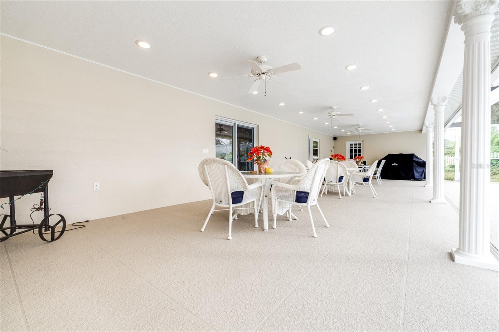 MCCLELLAND ACRES #21 - Residential